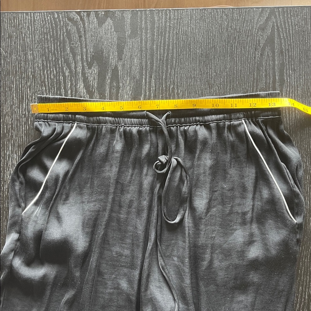 Banana Republic Black Pajama Set with White Trim - Picture 11 of 11